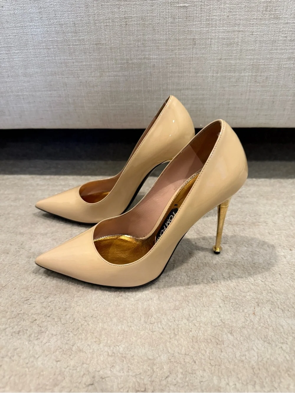 Tom Ford Nude Patent Leather Pointed Toe Pumps